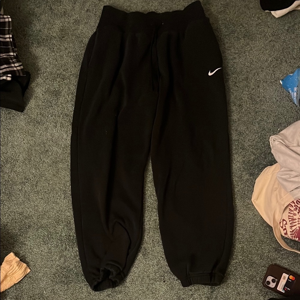 Nike Black Joggers Elastic Cuffed Sweatpants